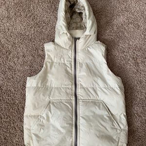 Coach puffer vest- size small